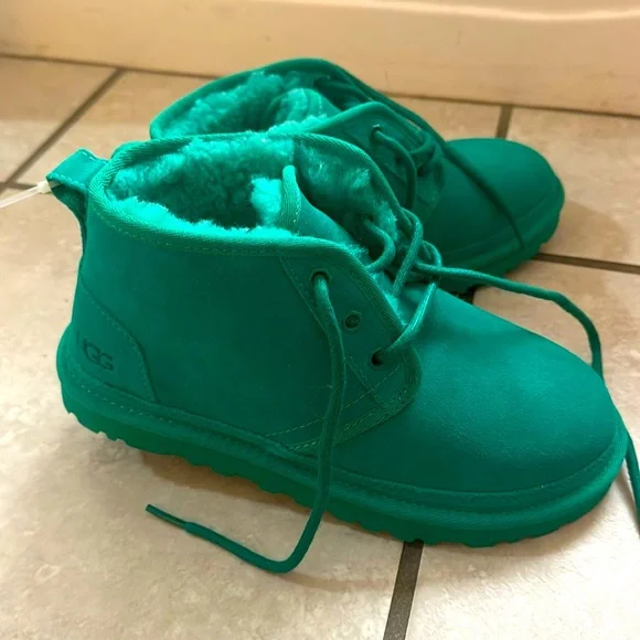 Shoes | Ugg Brand New Never Worn Size 6 | Poshmark display picture 1
